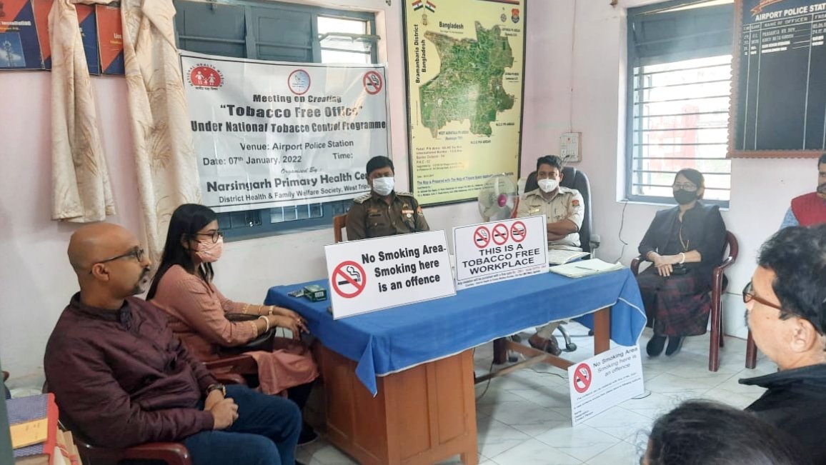 ChiefTripura's tweet photo. Tobacco free Office Declared  by Modern Psychiatric Hospital Narsingarh &amp; Airport  Police Station under West Tripura District.
@HfwTripura @cstripura @SiddharthShiv @DMWest_Tripura @MoHFW_INDIA @tripura_cmo @BjpBiplab @PMOIndia @mansukhmandviya @UNICEFIndia @Antitobaccocamp https://t.co/qrmXaBjTN6