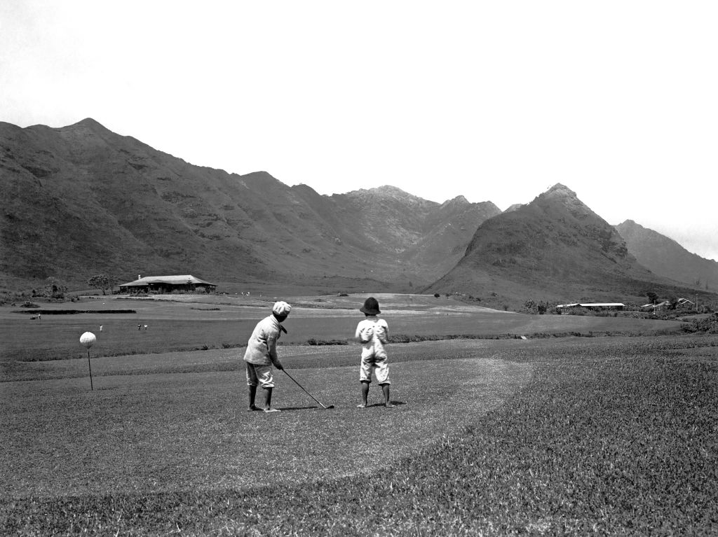 Golf in Hawaii. 1920.