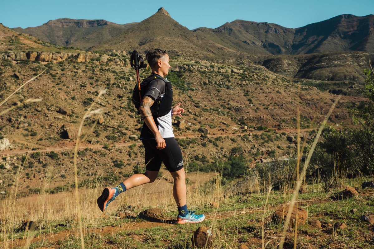 Semonkonglodge's tweet photo. Semonkong Lodge and the surrounding area offers a unique and adventurous landscape to explore on foot. Single track trails or routes cut only by shepherds and their livestock boast a network hiking (or running) option.
Photo by Chelsea Bartz for #AsicsFrontrunners https://t.co/qjTcrhVA7f