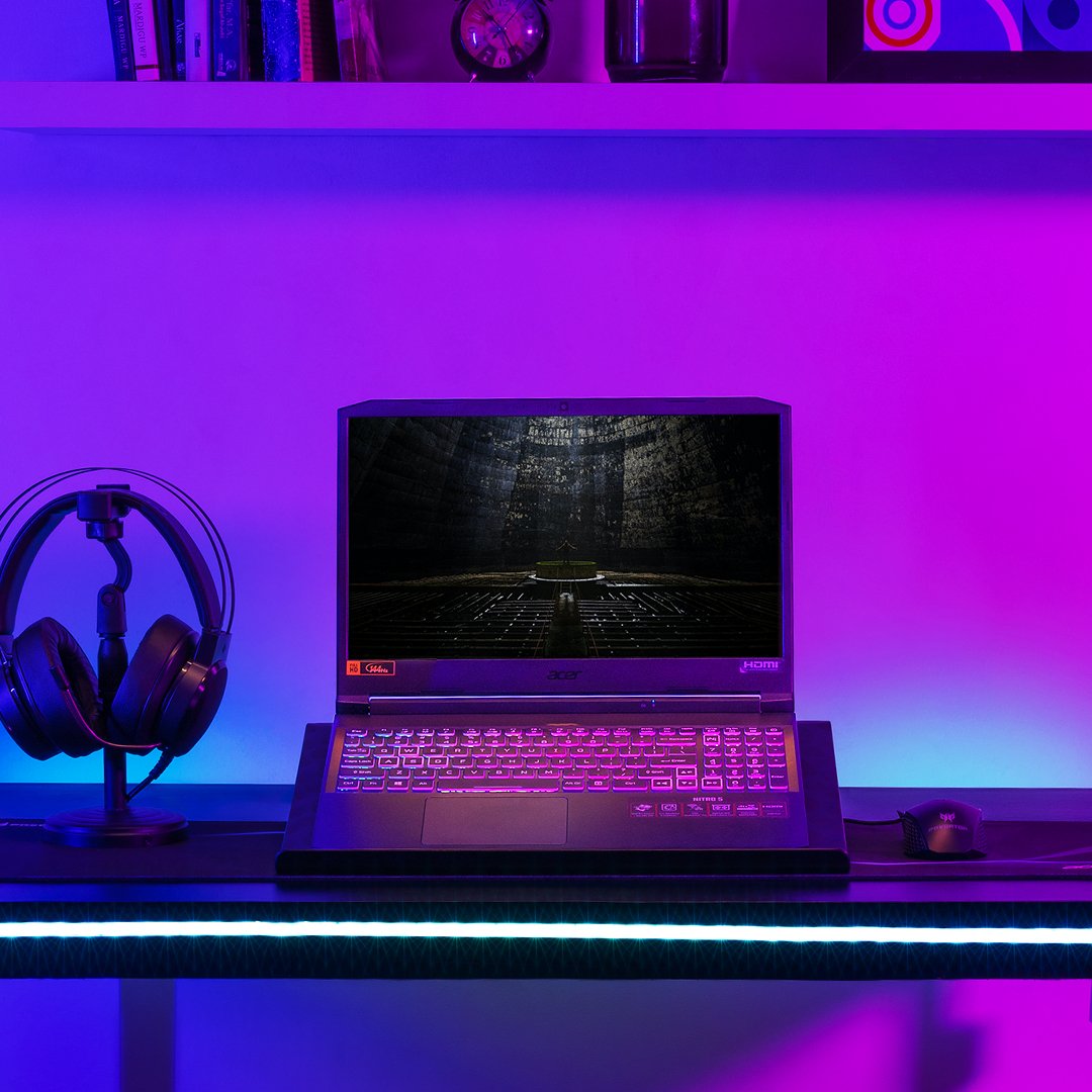 Intel_Indonesia's tweet photo. Dapetin CASHBACK 500 RIBU RUPIAH + E-MONEY 250 RIBU RUPIAH dengan belanja di Intel Gaming Official store di Tokopedia! Yuk, langsung aja mampir buat cek info lengkapnya https://t.co/mVZNVK5btF
Jangan sampai ketinggalan!
#BuildUpYourGame
#GameWithIntel https://t.co/yjCDYV6JXT