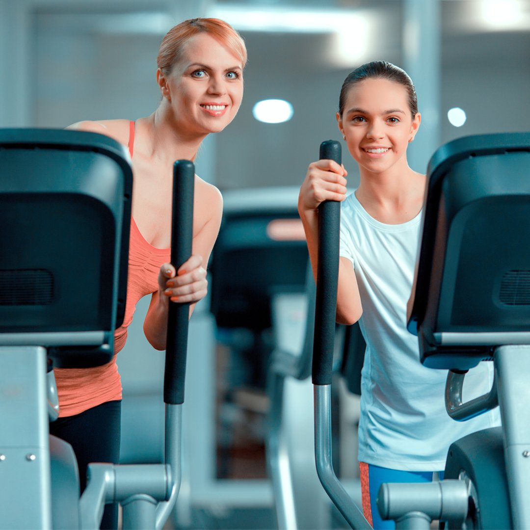 LEDleisure's tweet photo. Calling all mums and dads! 👪

Juniors aged 11 years and over can now join a parent or guardian for a gym session outside of Get Active Gym.

Speak to a member of our team next time you visit to get started together. https://t.co/vbBIYBMNCj