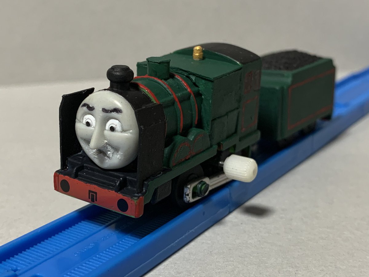 新年一発目の改造機関車、別の鉄道の機関車(Big City Engine)を製作