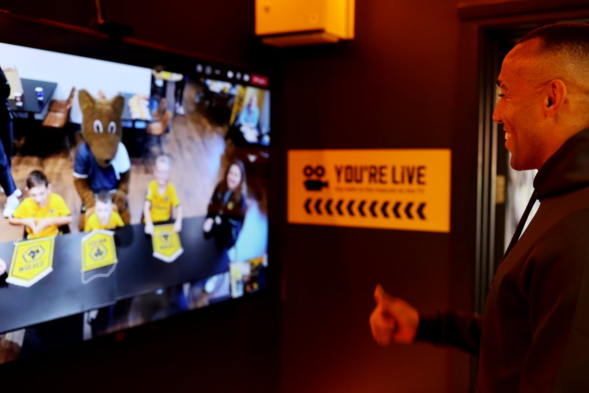 Young_Wolves's tweet photo. Are you coming to Molineux on Sunday? 🤔

We are giving you the chance to upgrade your experience with a virtual mascot package!

All you need to do is follow @Young_Wolves and RT this tweet! Winner must be contactable via DM at 4pm today.

Good luck! 🏆 #FACup https://t.co/O0gGot7pUh