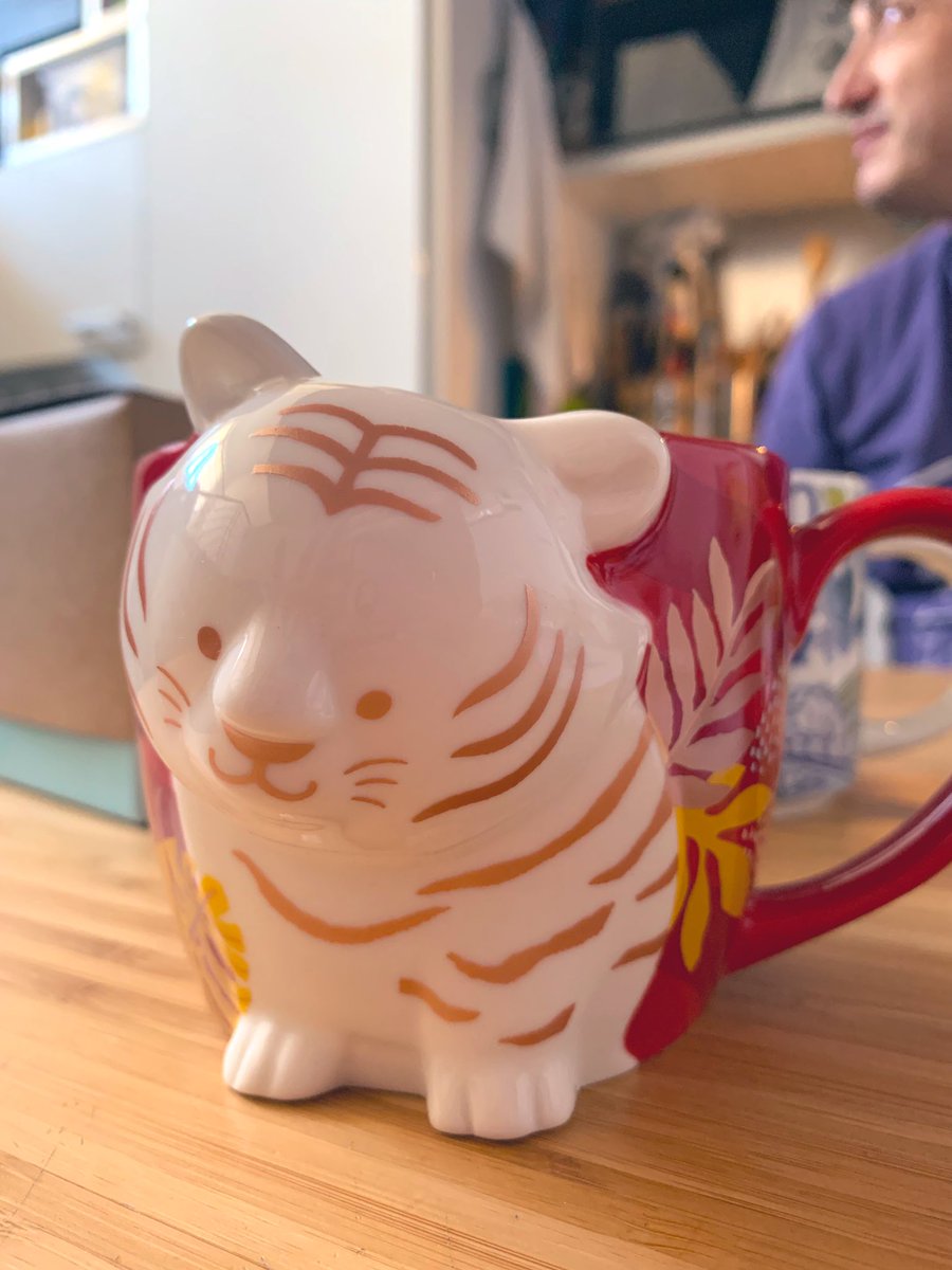 alexashiva's tweet photo. 🐯 @Starbucks_J https://t.co/lOnZjwKQDf