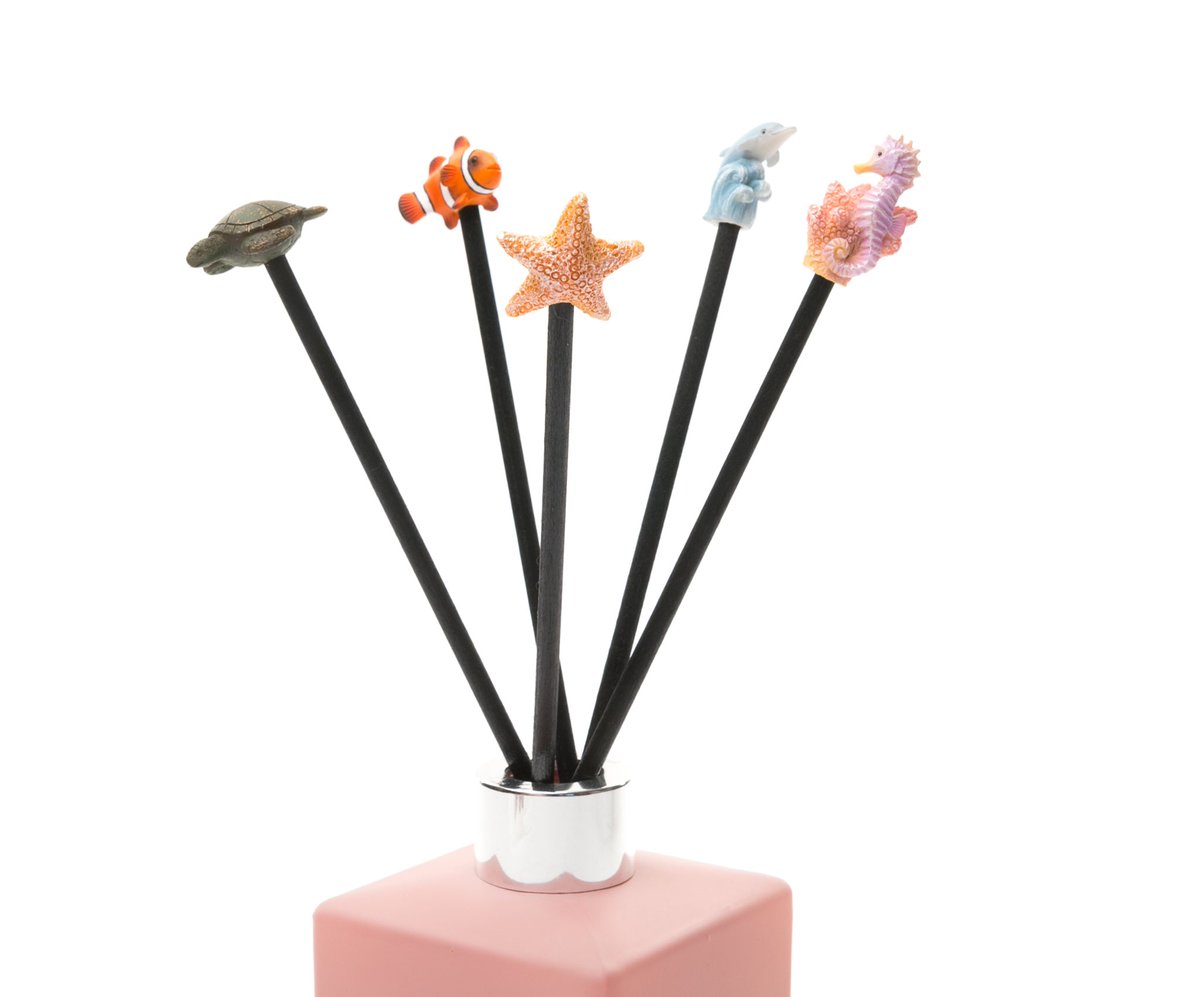 ‘Diffuser Decor’ our New Brand has been shortlisted for the ‘Gift of the Year 2022’ award! We are so excited to have been #shortlisted, finalists will be announced in February!  Stock due in late January, so not on Website just yet! #giftoftheyear #jardinopia #diffuserdecor