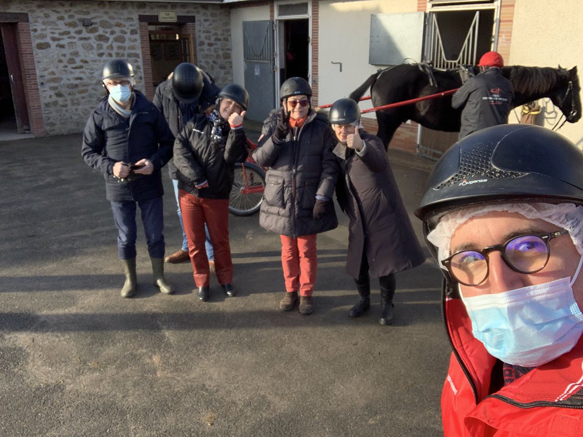 GHerrnberger's tweet image. Le codir @EcoleAFASEC  etait ravi de démarrer l’année avec les équipes et les élèves de @MuseeduTrot  #grosbois  pour son baptême de sulky ! Échanger sur le terrain pour #attirer #retenir  #developper au service de l’#emploi et de la #formation dans les courses @LeTrot