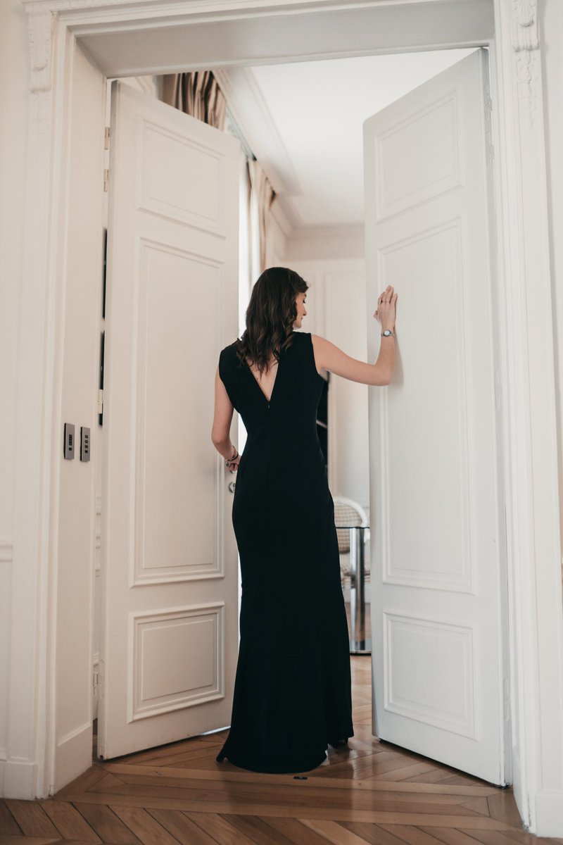 VILLAMAJESTIC's tweet photo. [Room] 🌞- Enjoy spacious and bright rooms
•
[Chambre] 🌞- Profitez de chambre spacieuse et lumineuse 
•
•
•
#hotelmajesticandspaparis #leshotelsbaverez #parisianfamilystory #hoteldeluxeparis #parisianlifestyle #parisjetaime #paris #hotellovers #smallluxuryhotels https://t.co/SLdFqfCToM