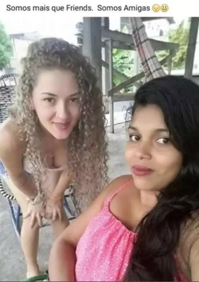 apolinário tweet media