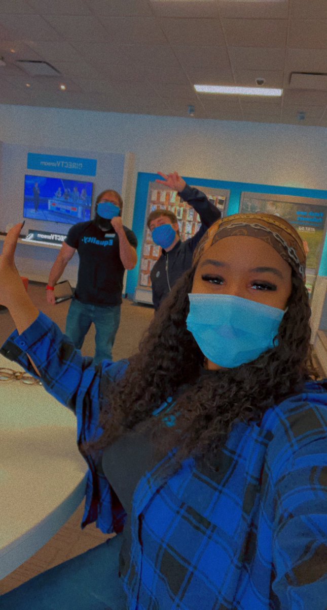 Weekend Vibes at ☔️☔️☔️ New Year New Energy let’s go! #UnstOHPAble ✨‼️ #TeamDREAM #TeamFIRE 🔥