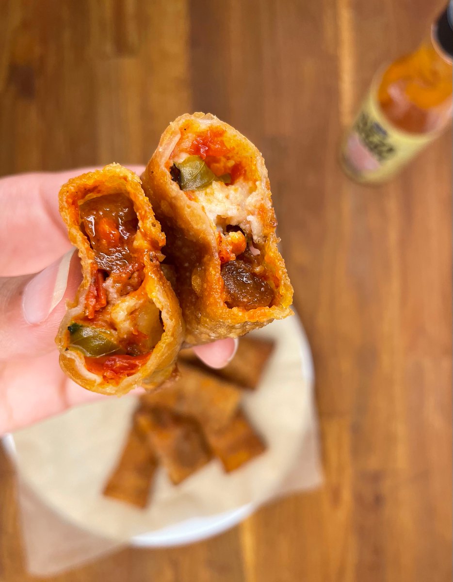 MorgCor_'s tweet photo. A story of @totinos pizza rolls nostalgia: told in 4 pictures

 vegan btw https://t.co/lirsMp4XtA