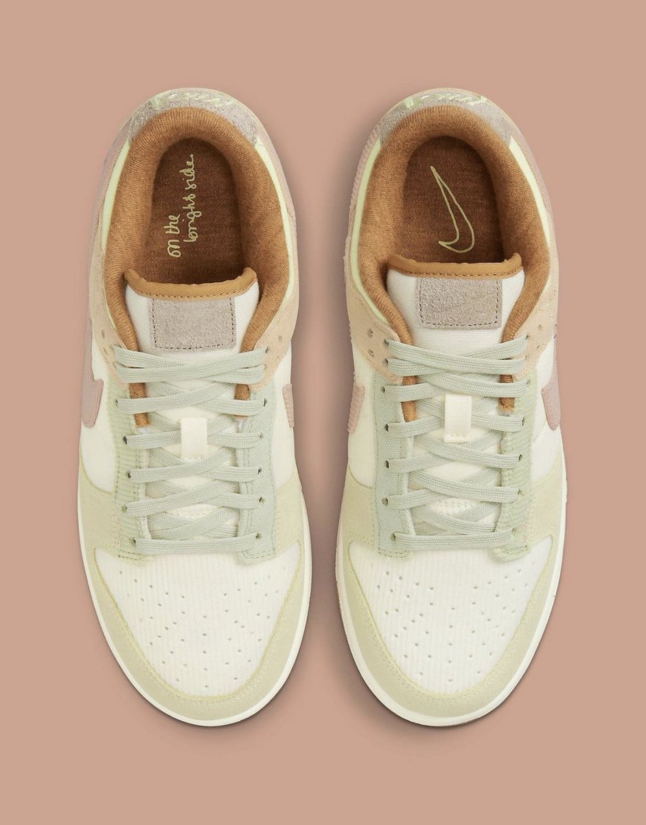 JustFreshKicks's tweet photo. Official Look at the Nike Dunk Low “Bright Side” ☀️🍂 https://t.co/mUzkl3I7yX https://t.co/H8Tui11eji
