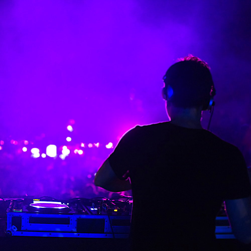 JammText's tweet photo. When your in your element... #dj #djlife #party #nightlife #event #cd #cdturntables #cdj #mixer #music #jammtext https://t.co/99FW2hIXjY