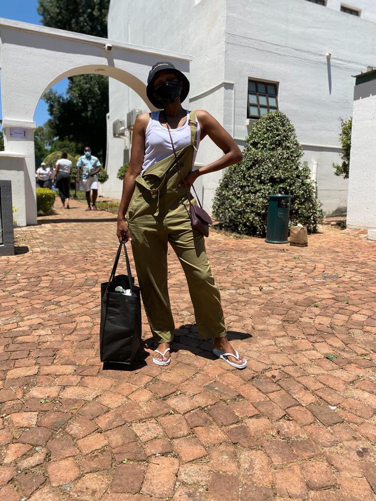 ULwandoluhle's tweet photo. Lux Backdrop Styling | uLwandoluhle
@LuNyhweba 💃🏽#ulwandoluhle #bespokeevents #backdropstyling #luxevents #balloons https://t.co/EHjFsaElOT