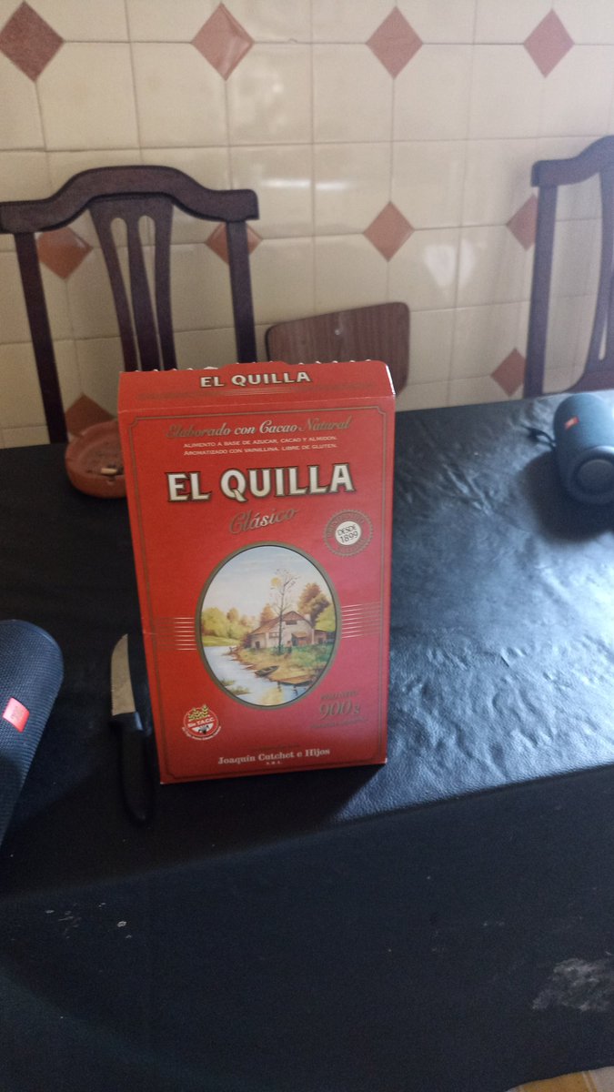 elnegricopr's tweet photo. Abran paso, llegó la indiscutible reina de la chocolatada https://t.co/aVPxrY3WEo