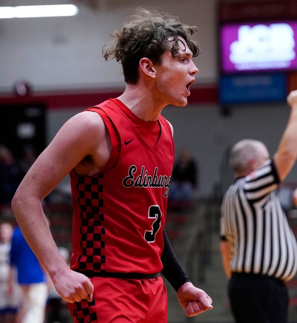 KyleNeddenriep's tweet photo. Don't sleep on the small schools. Here are 20 under-the-radar players Class A and 2A schools lighting it up in first half of season. https://t.co/uyEfVpJTxY https://t.co/cxNTvwWUXW