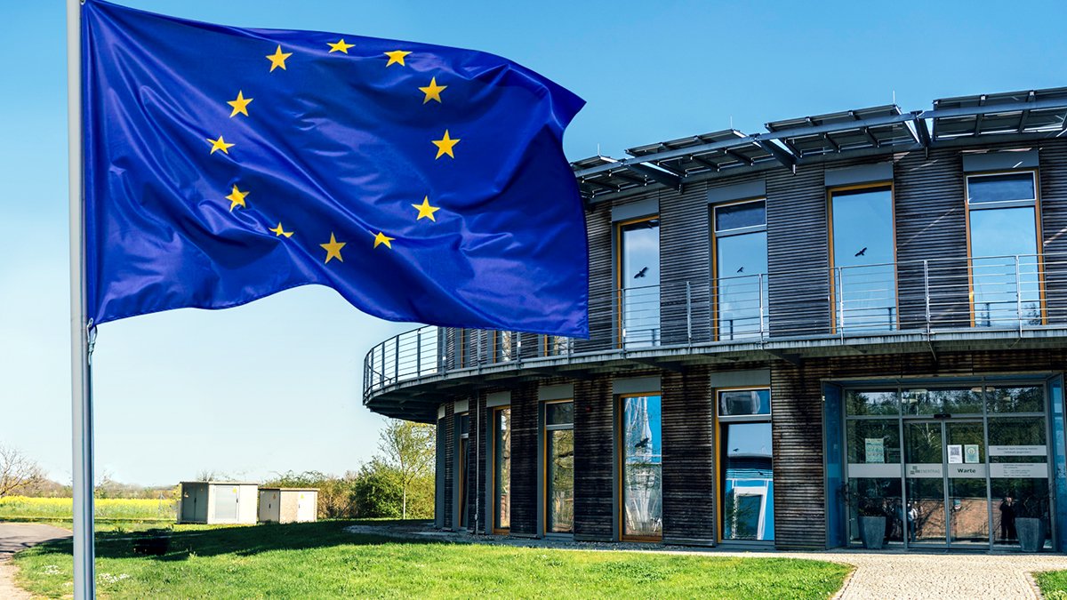 ENERTRAG wird europäisch 🇪🇺

Die ENERTRAG Aktiengesellschaft wurde in eine europäische Aktiengesellschaft umgewandelt und heißt jetzt „ENERTRAG SE“. 

Mehr in unserer Pressemitteilung ➡️ enertrag.com/presse/detail/…