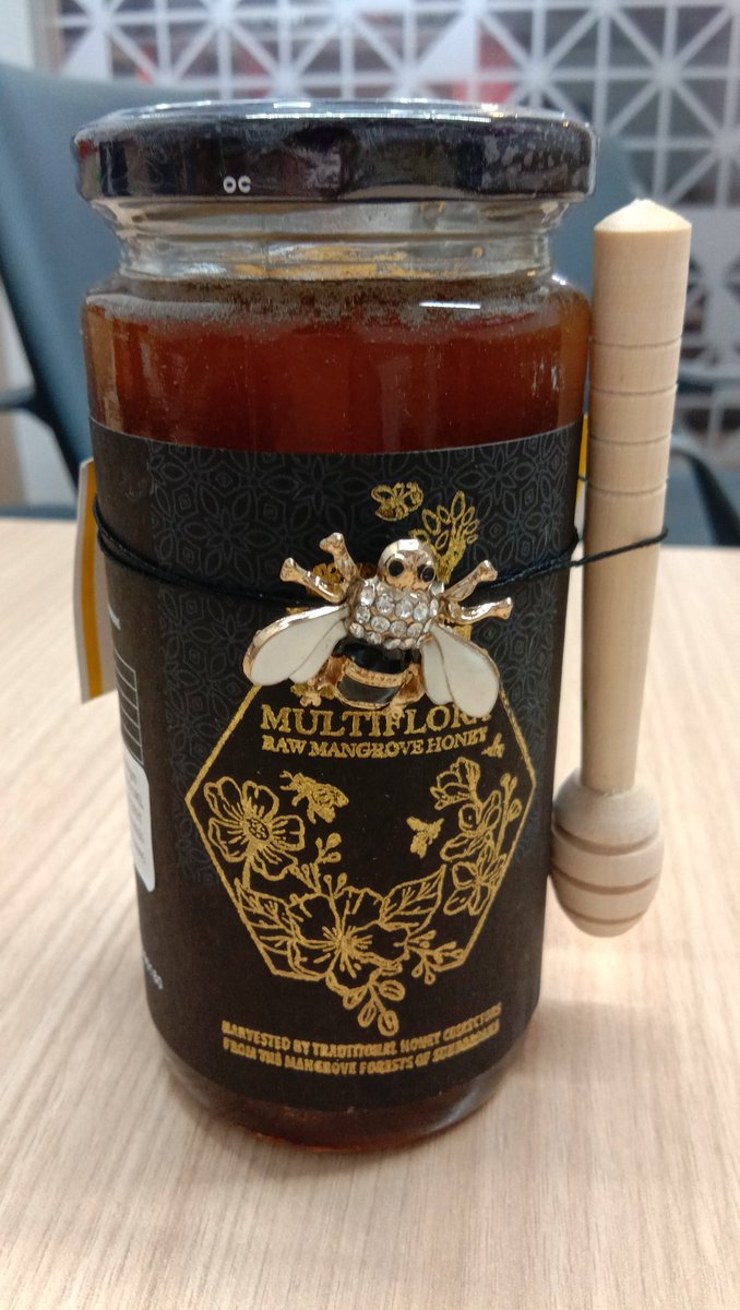 MoupiaNandy's tweet photo. #Bonphool. The original Sunderban honey is now in brand new packaging. Available in Amazon now. Purchase of every bottle contributes to conservation n the livelihood of delta people. Thanxs Mr @SanthoshaGubbi for such a wonderful project. https://t.co/aUaIAg0UPh