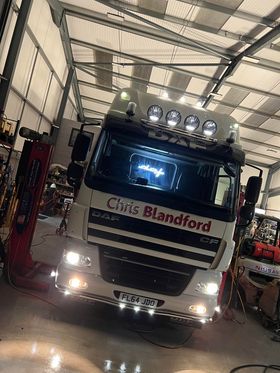 Baileyltd1's tweet photo. So nice to receive photos from happy customers!
Thank you to James of Chris Blandford Haulage Ltd for these photos of his Hella LED Perimeter Sides recently ordered. Glad you are happy with them and thanks again for your order!
https://t.co/Ybi9DCAjBZ https://t.co/HVkXEXMo4j