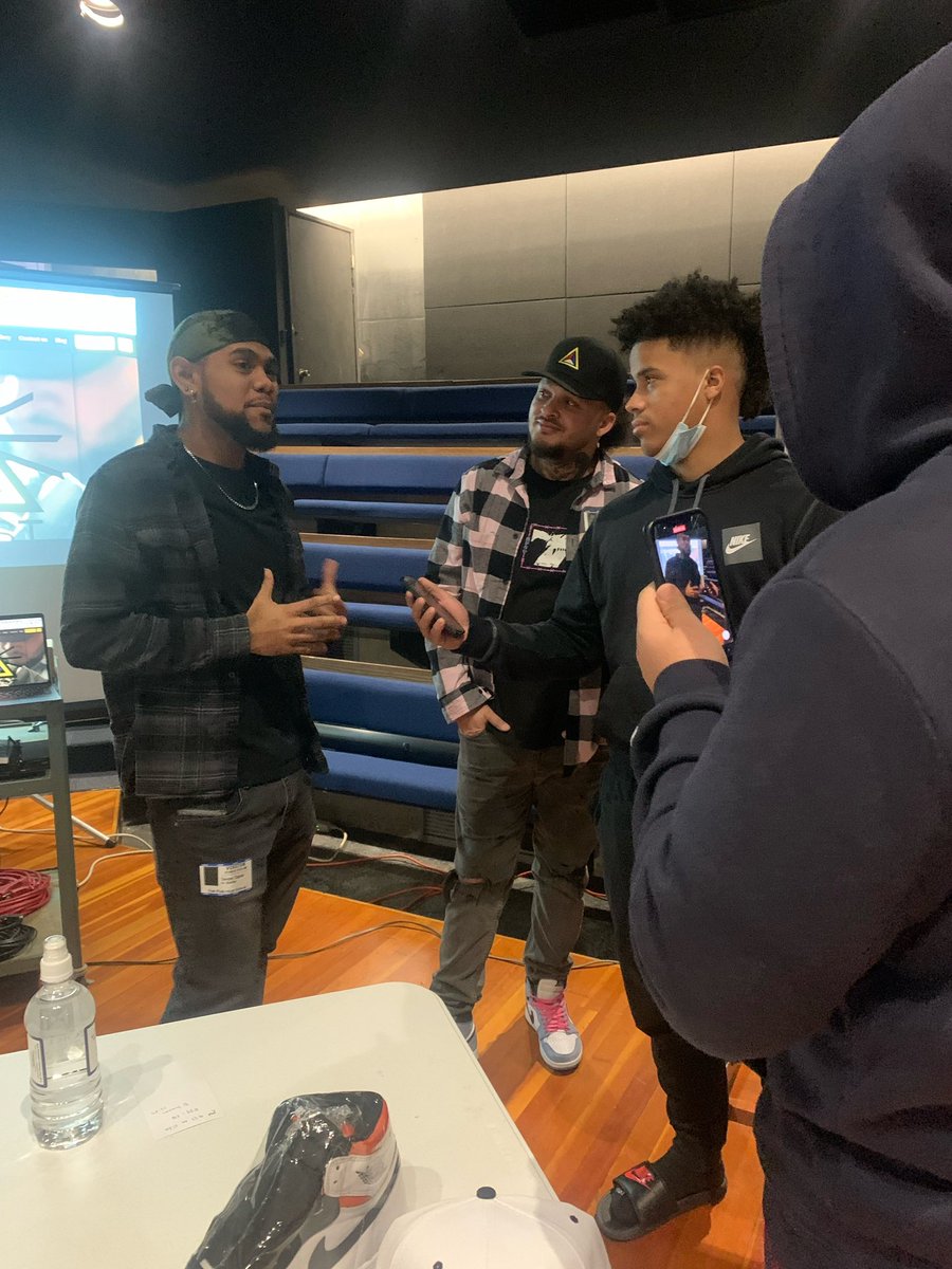 BLE students had an amazing guest speaker, Les Washington, and former OP grad, Tevon Taylor, from Catalyst Barber Co. So great to see former students and community members willing to share their story! #ForTheFamily