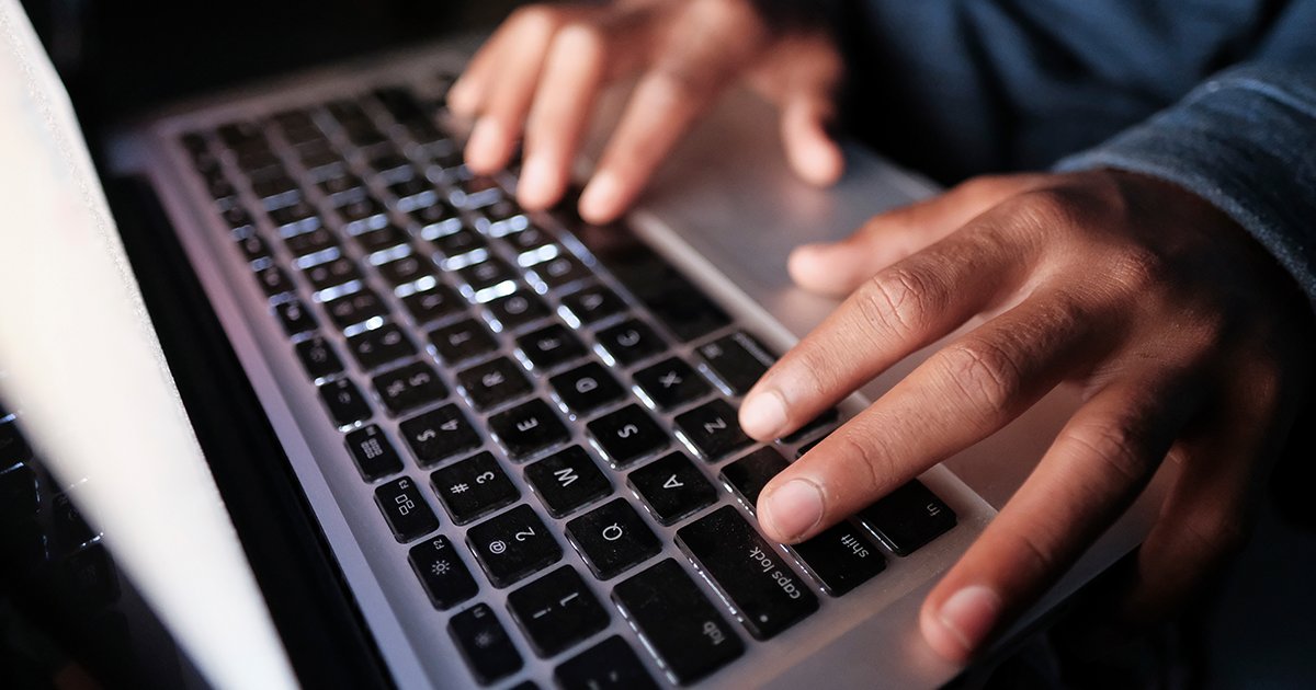 pingidentity's tweet photo. 🦹 Account takeover fraud is a form of #identitytheft where fraudsters use your compromised credentials to log in to an online app or service as you. Learn all about #ATOfraud and get tips for prevention, detection and protection for your enterprise. https://t.co/NGwR2HsC1F https://t.co/qW62PXRT59