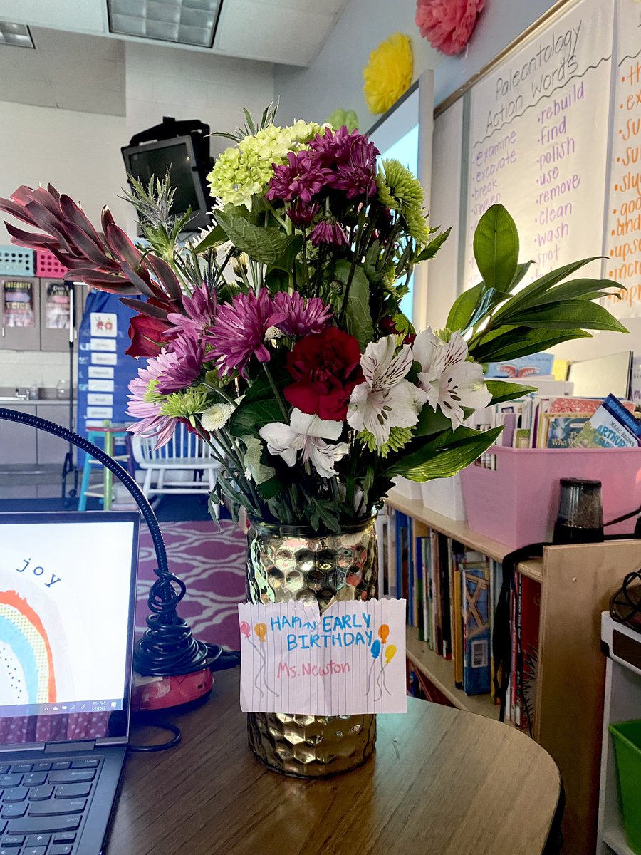 One of my students from last year who shares a birthday with me brought me these! DAY MADE 😭