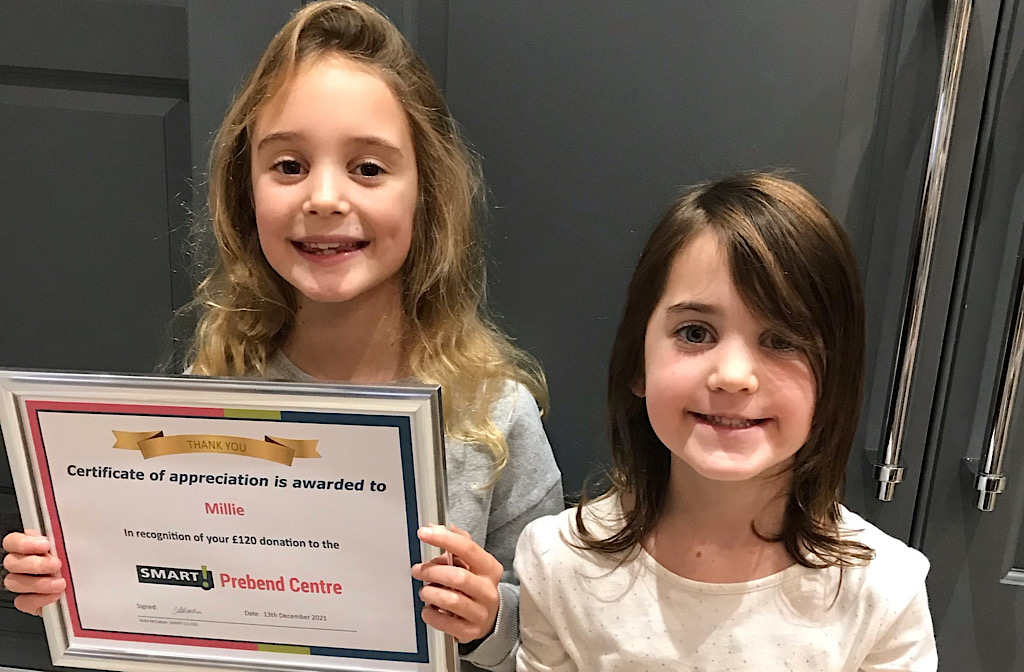 BedfordGirlsSch's tweet photo. It was a busy festive break for #BGSY4 student, Millie and her sister Phoebe (age 6), who braved the cold weather and raised funds for SMART CJS - a charity helping homeless people.💜 #BGSCommunity #BGSInspired
Read the full article here: https://t.co/L48fpoIgG6 https://t.co/x7NUjoyYqI