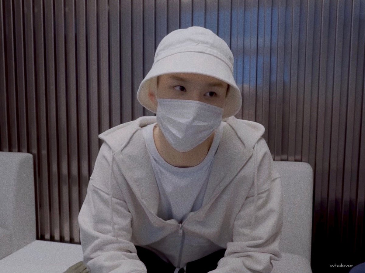 ᴡʜᴀᴛᴇᴠᴇʀ tweet media