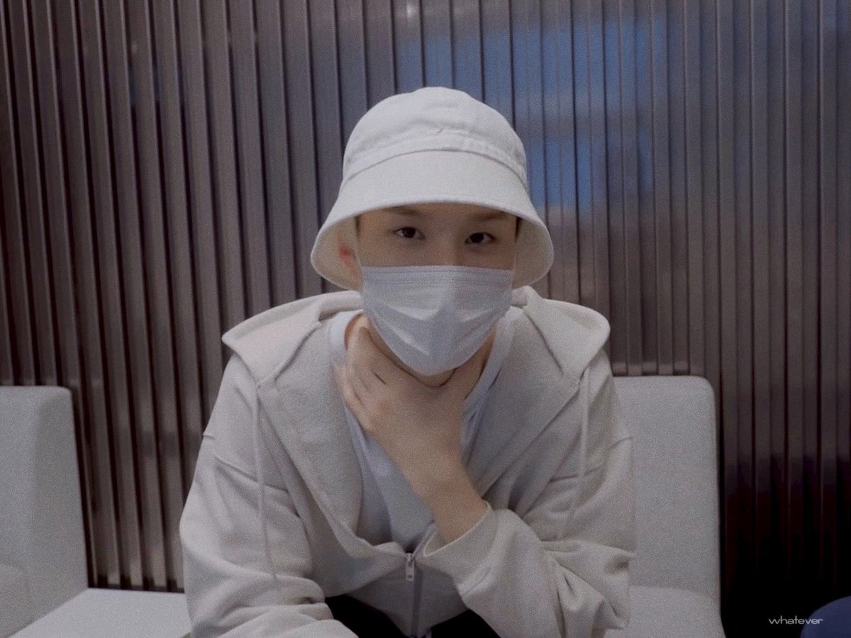 ᴡʜᴀᴛᴇᴠᴇʀ tweet media