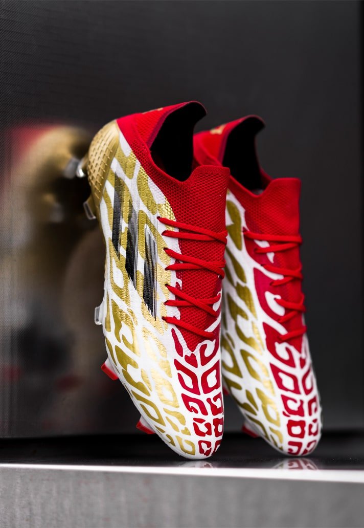 LFCTransferRoom's tweet photo. 🇪🇬 👑 Mohamed Salah's new Adidas signature collection 🔥 https://t.co/ytDfgRTlJ4