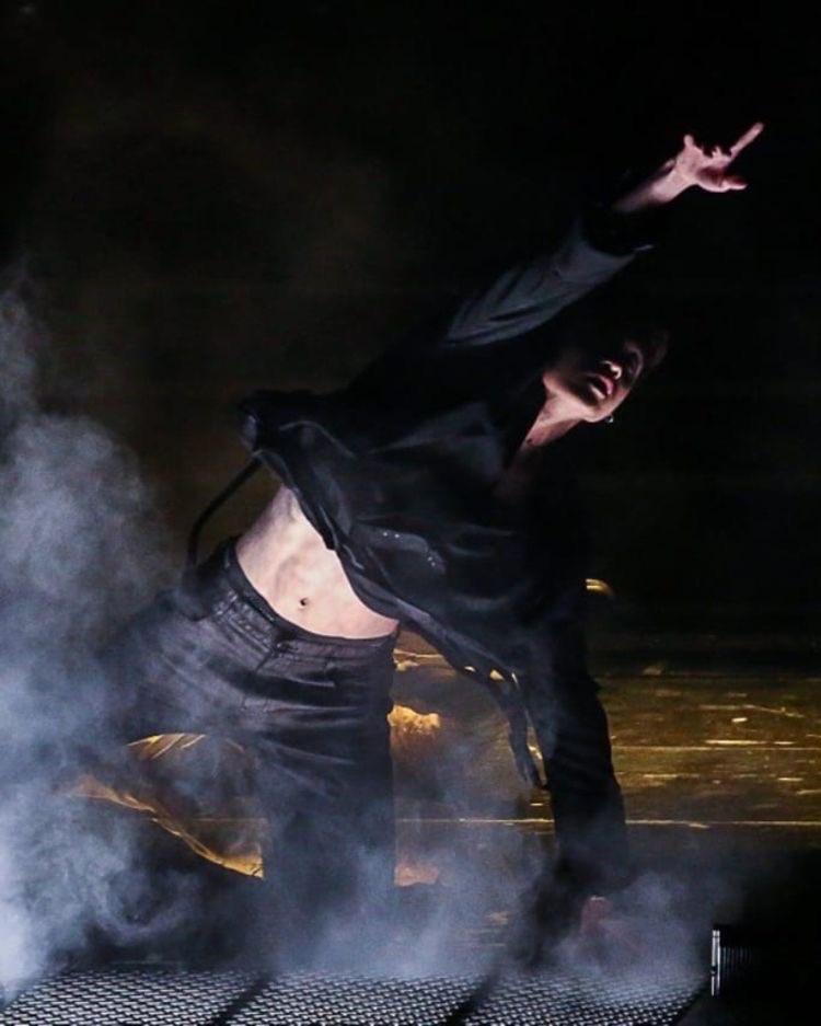 gor_cb's tweet image. N년전 오늘의 방찬 
200108 가온차트
#StrayKids #BANGCHAN