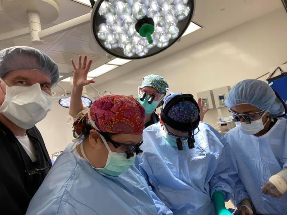 An amazing year in the books at Baylor! In 2021, we did 467 abdominal organ transplants. We are the 1st program in the world to offer robotic kidney, liver and uterus donor surgery and kidney implantation. Thanks to our unbelievable team and the gift of life from our donors.