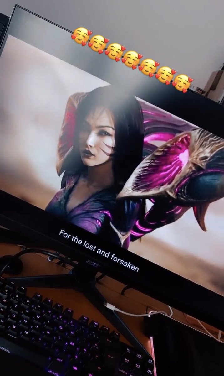 akaosiry's tweet photo. non mais @RiotGamesFrance et @LoL_France vous me rendez dingue 🥰✨ https://t.co/3PlemgTOB1