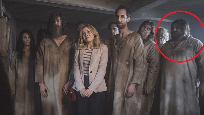 Watching last night's new #GhostsCBS again, and I noticed something -

The Cholera Ghosts are back, but my favorite one is missing (The one that looks like a brunette Santa Claus)

Is he in there and I don't see him, or was that actor unavailable? https://t.co/5MoL8TyrLC