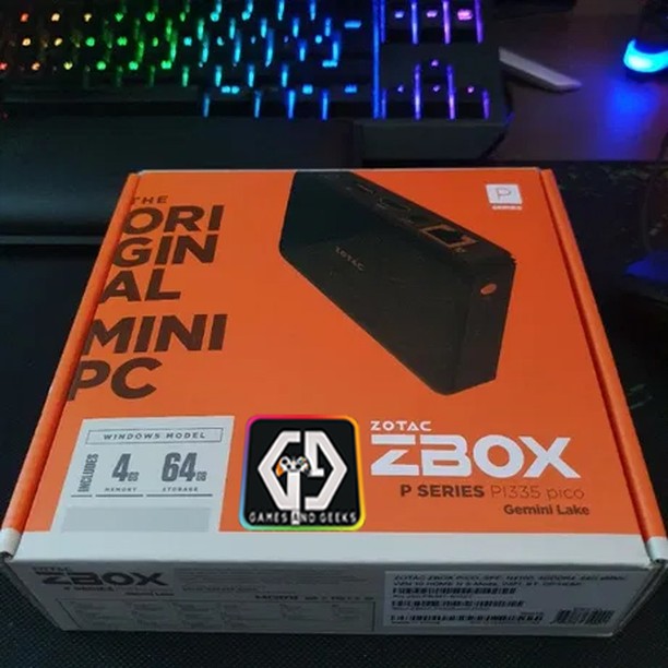 ZOTAC_USA's tweet photo. ZBOX Pico series has almost endless placement possibilities! 😉 It fits just about anywhere!
📷 IG: https://t.co/6tt29voRiT
#zotac #zbox #pi335 #MiniPC #digitalsignage #lcddisplay #digitalsign #advertisingdisplay #advertising #digitalsignagedisplay #advertisingpanel https://t.co/7IvvR2Dy75