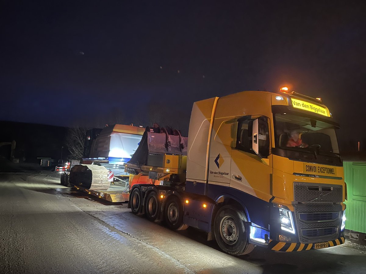 JesperG99's tweet photo. Transport @biggrondwater door Limburg en België. https://t.co/db6426YSyH