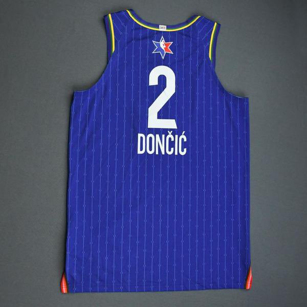 MavsTracker's tweet photo. DOUBLE VOTE DAY!

1 RT = 2 VOTES

🔵🔵🟡🟡

@luka7doncic | #NBAAllStar https://t.co/EVMgw8riOR