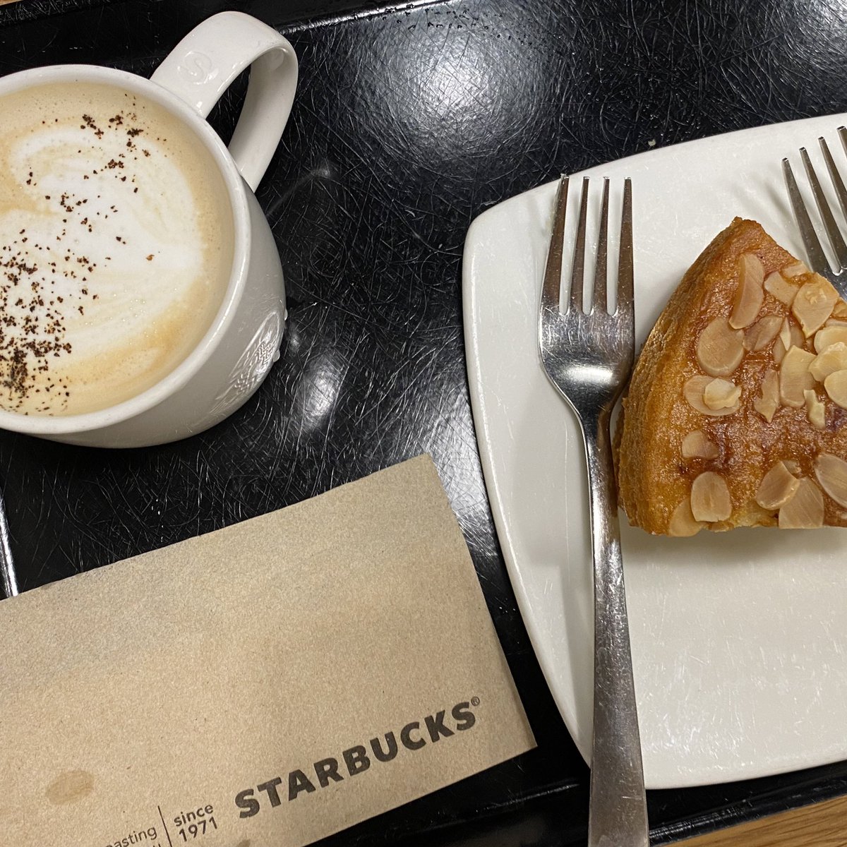 drnngujarathi's tweet photo. #postsurgery #hecticdays @StarbucksIndia thank you ! https://t.co/MdrMVb5Vfa