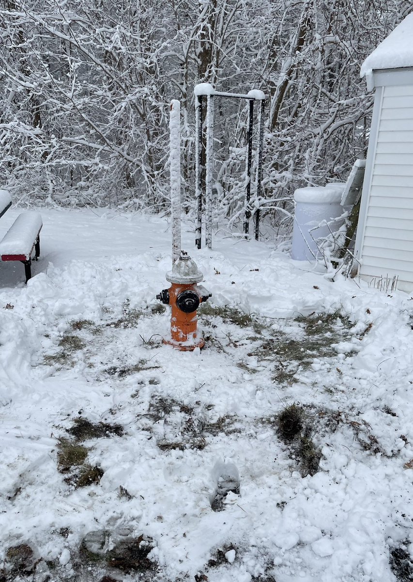 HanoverFire's tweet photo. Our hydrants at #HFD HQ are clear!  Please consider adopting a hydrant near you during the clean up from today’s storm.  With nearly 1,200 hydrants in the Town, we appreciate all the help we can get and thank you for your assistance.  Tweet us a picture of yours in the comments! https://t.co/b4SK3EyQ57