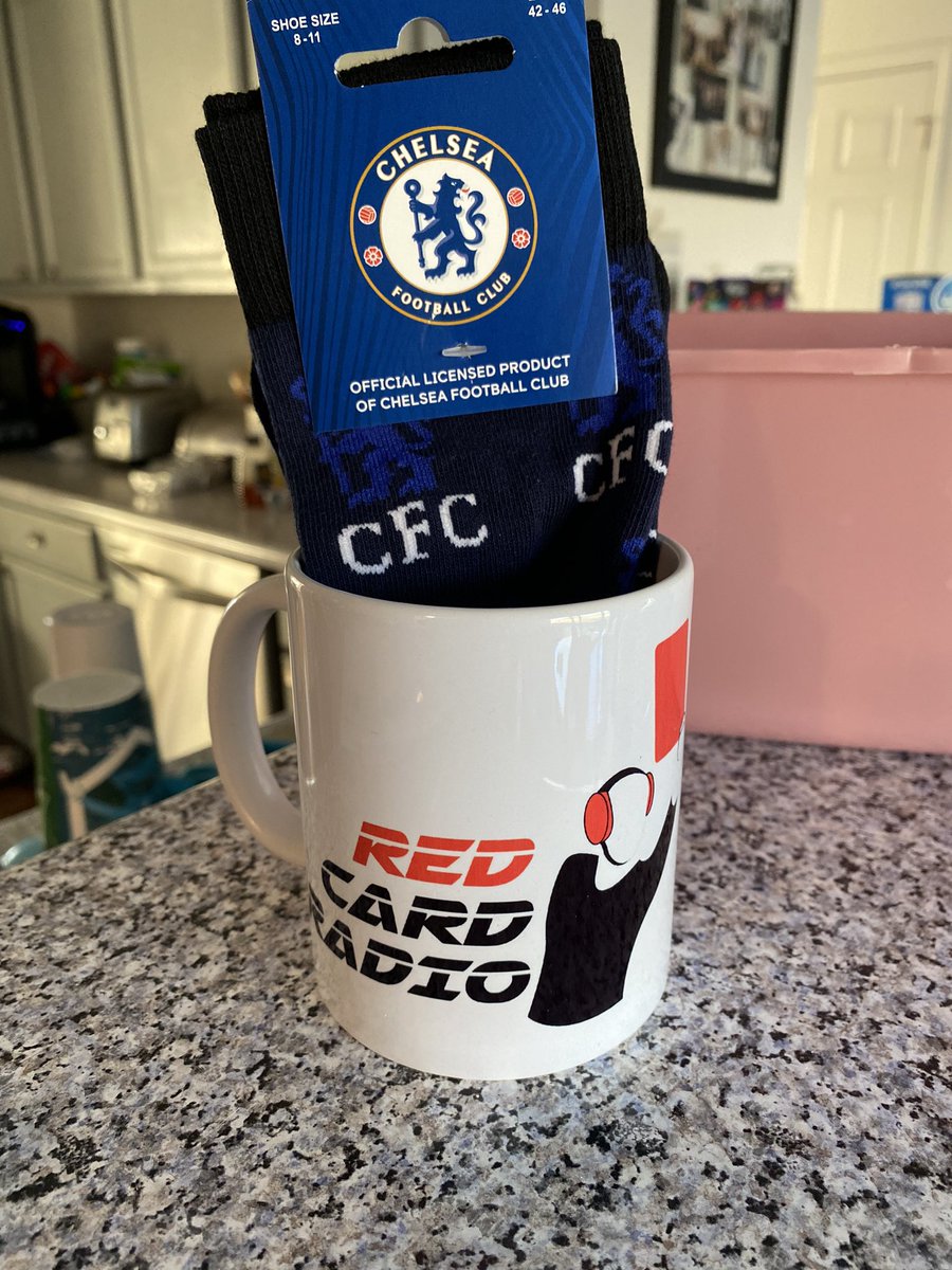 KSBradG's tweet photo. Starting off the weekend with a new #RCR pod and a cup of hot chocolate in my new mug https://t.co/uWsF8bZcL8 #cfc #prempod #PremierLeague #FACup #CFC @RedCard_Radio https://t.co/wFukyK7FlC