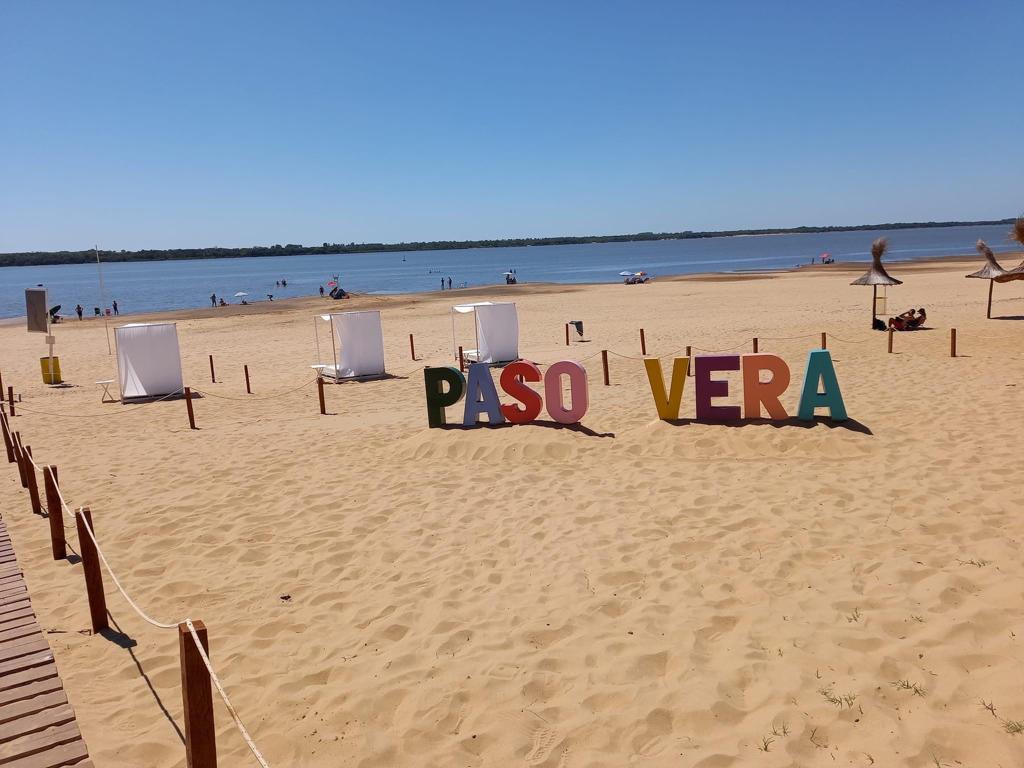 alfiemart's tweet photo. Tenemos un país maravilloso. Si quieren escaparle un poco a la Costa Atlántica, las playas entrerrianas son una gran opción. Relativamente poca gente, buenos precios, 3 horas desde CABA, playas hermosas.
Acá, fotos de Concepción del Uruguay. Cambacuá y Paso Vera, imperdible. https://t.co/YFSpwCKUeq