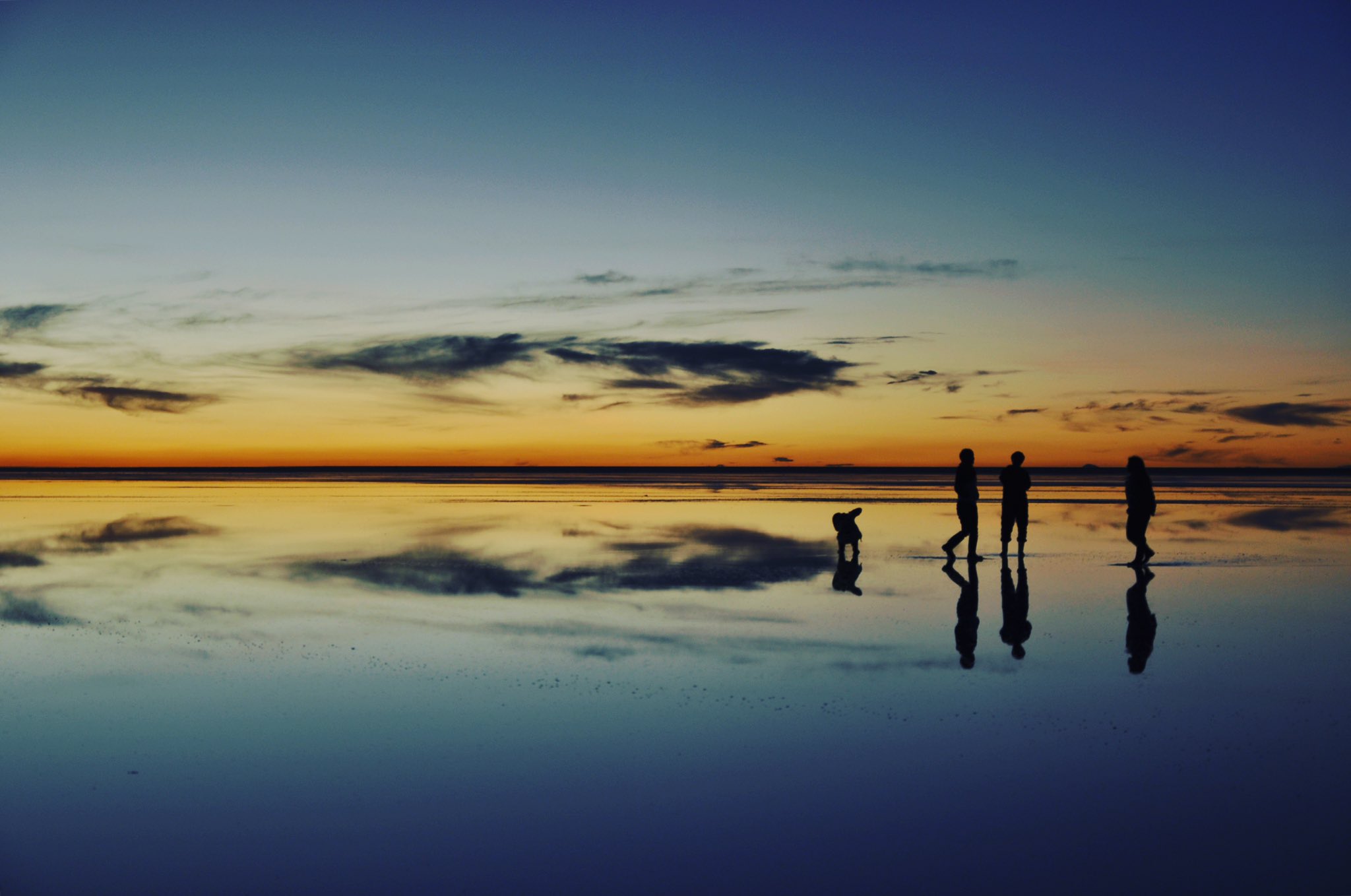 Manabu Murakami 雨季のウユニ塩湖 Sunset Nikon D90 ウユニ塩湖 Uyuni Sunset Photography T Co Zjelomlowj Twitter