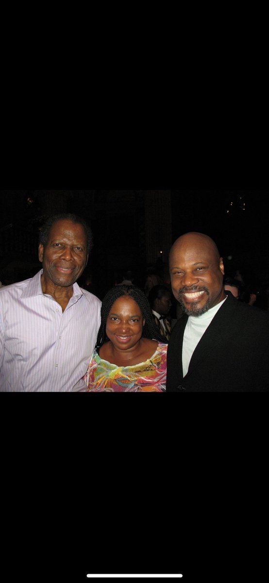 We lost a giant and a truly great man today #SidneyPoitier