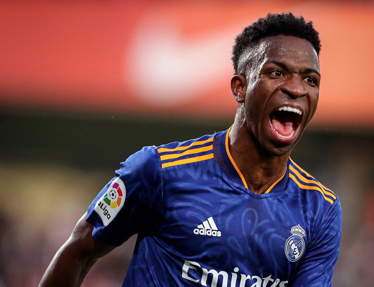 реал мадрид эльче. винисиус жуниор. лига чемпионов джуниор. винисиус футболист реал. винисиус жуниор.