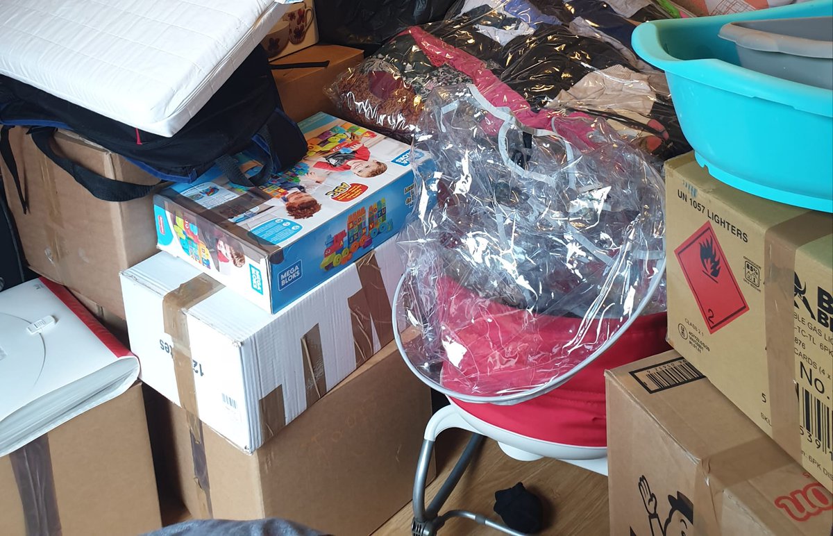 LiqaDr's tweet image. My poor wife and children😶
I have had to change 10 different houses in the last 6 years. Support is only for Trainees &amp;amp; because I am a non-EEA/non trainee, no one cares @HSELive @HSE_HR @IMO_IRL
Wish all those moving to different hospital this rotation the best of luck.
1/2