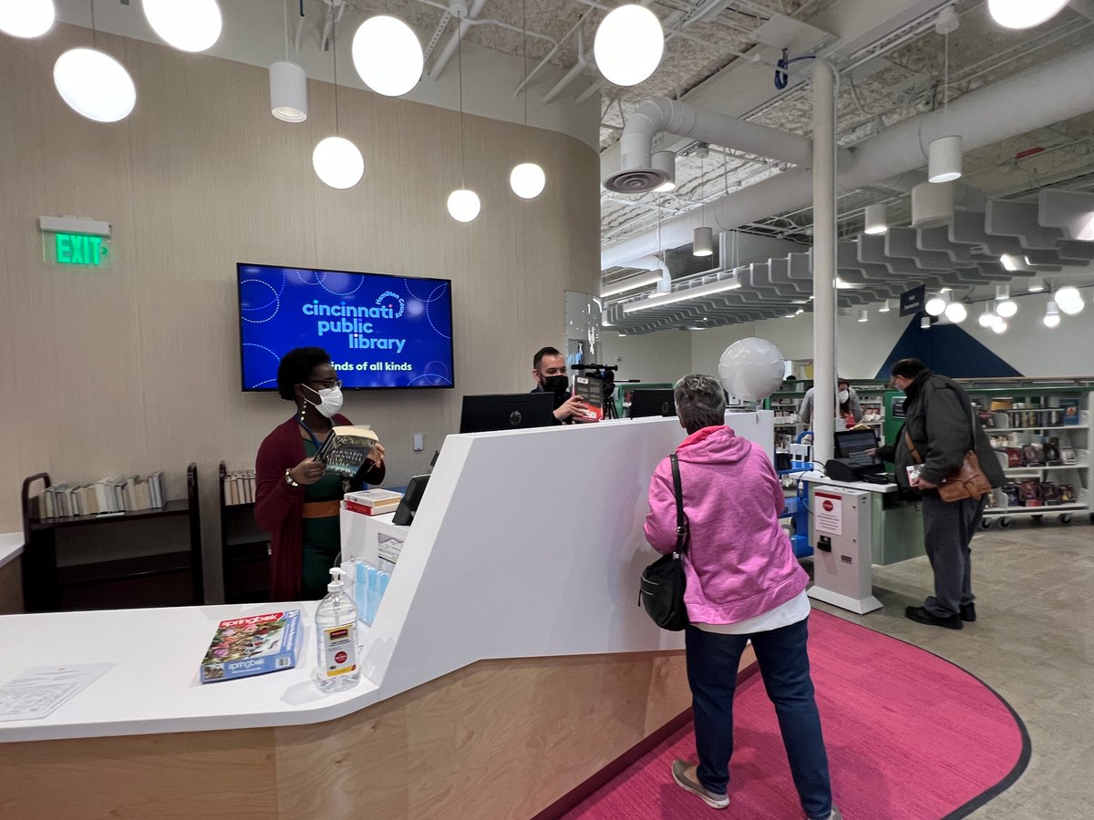 cincylibrary's tweet image. Our Deer Park Branch understood the assignment. 🤩

Check out the newest #NextGenLibrary this weekend! cinlib.org/deer-park