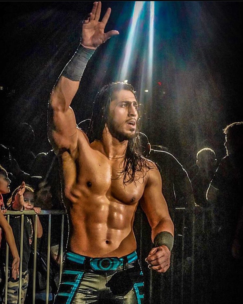 Mustafa Ali tweet media