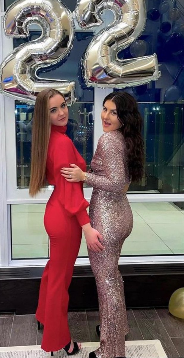 TennisHandshake's tweet image. #robillard #andreescu 🍑🍑