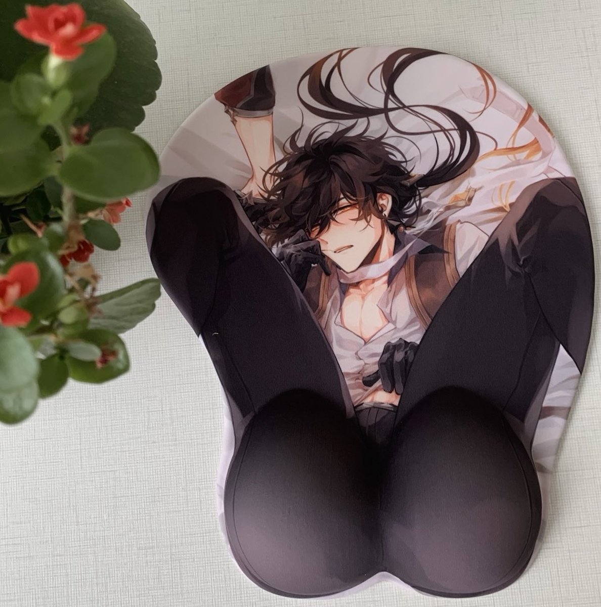 Lizzyart_'s tweet photo. Xiansheng's butt arrived yaaay! It’s so soft ~♡ 
@ResonantNSFW https://t.co/iXHeqNTSH0