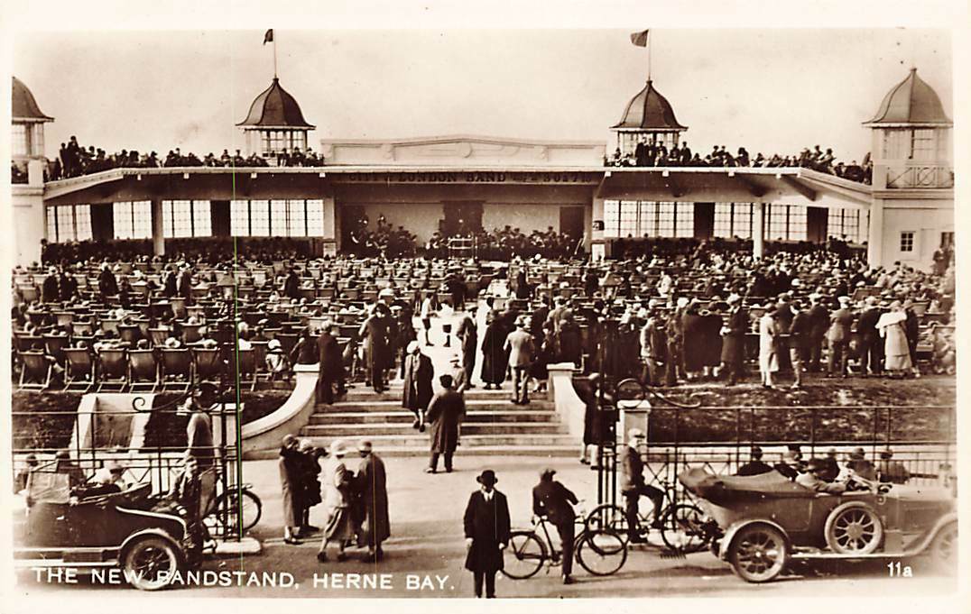 Vintage Kent Real Photo Postcard, The New Bandstand HERNE BAY Classic Cars TJ4 nemb.it/p/GUNd2cOsn/tw…