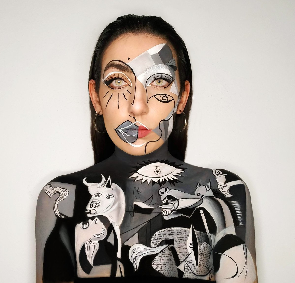 Maquillaje de la obra "Guernica", de Pablo Picasso. ▪️◽🖤